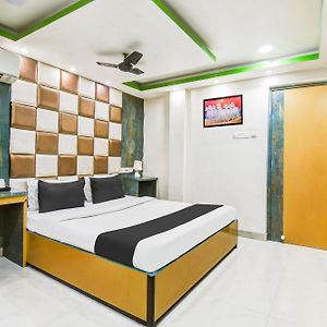 Super Hotel O Tagore Park Ruby Road
